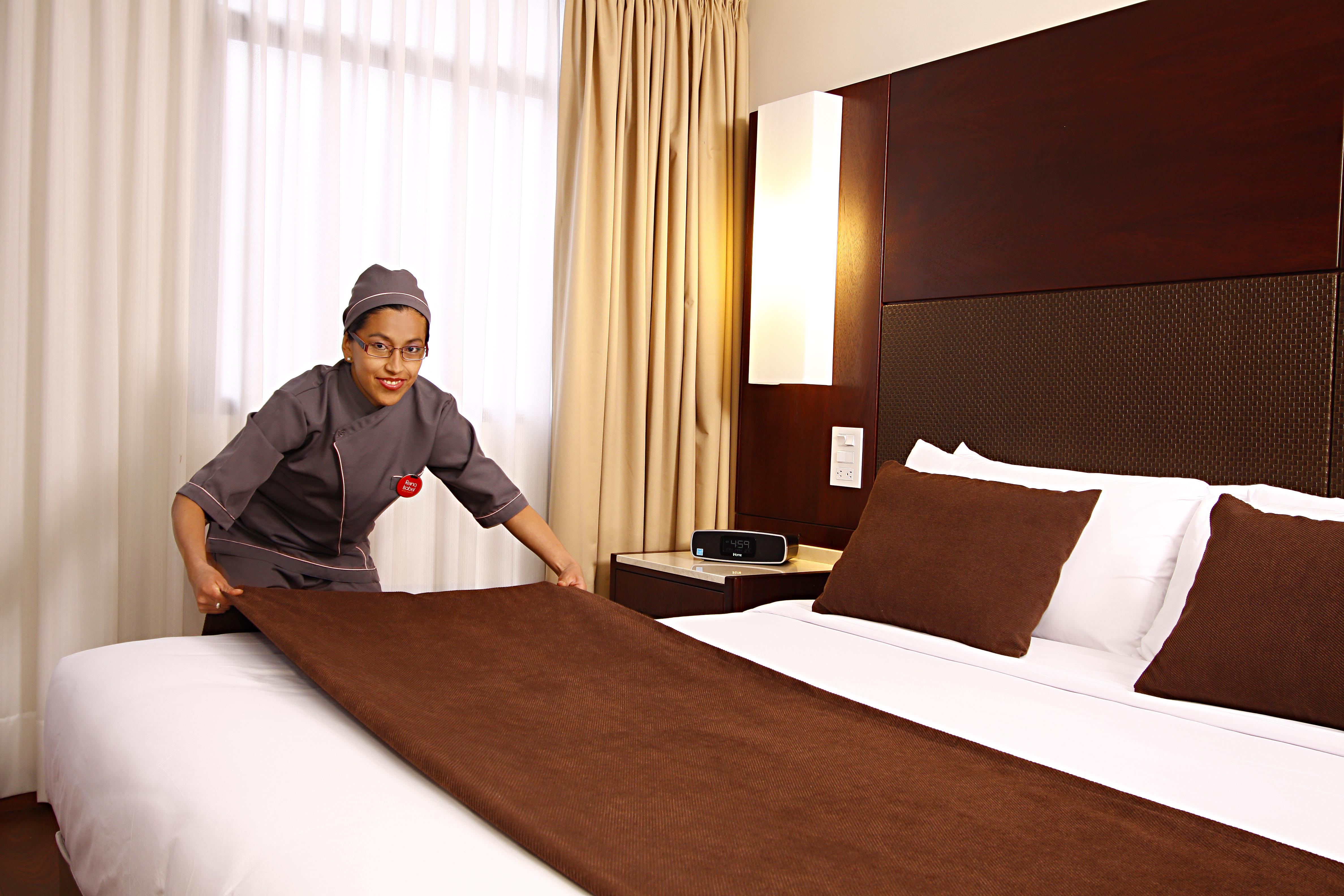Hotel Reina Isabel กีโต ภายนอก รูปภาพ